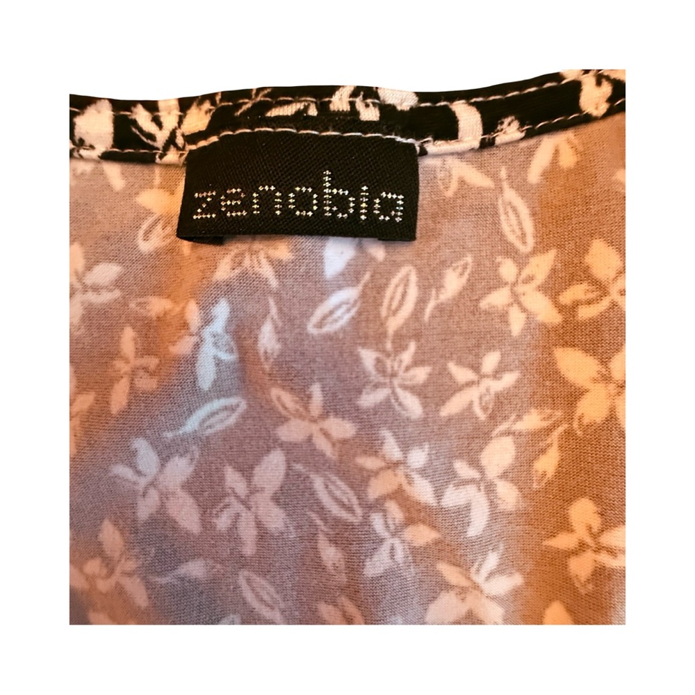 Zenobia Black & White Floral Wrap Blouse – 1XL - Picture 2 of 14
